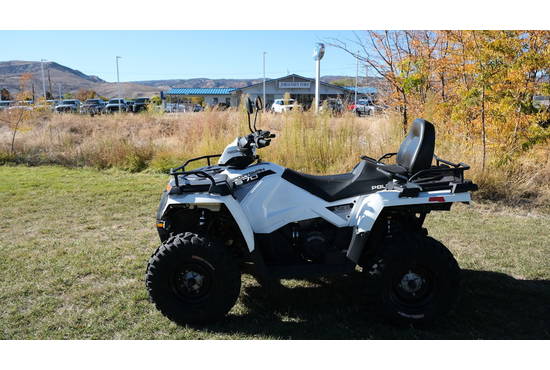 2015 Sportsman® Touring 570 EPS Bright White