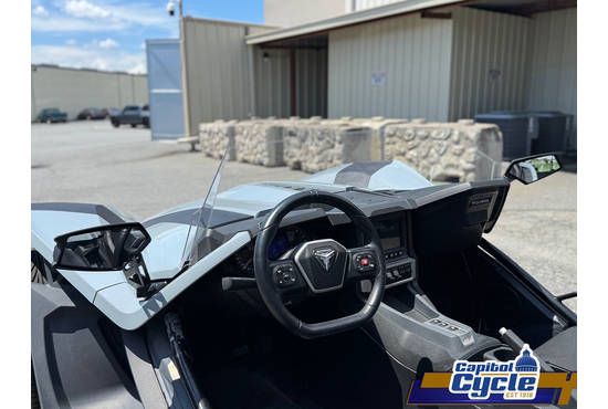 2024 Slingshot® SL AutoDrive Ocean Gray