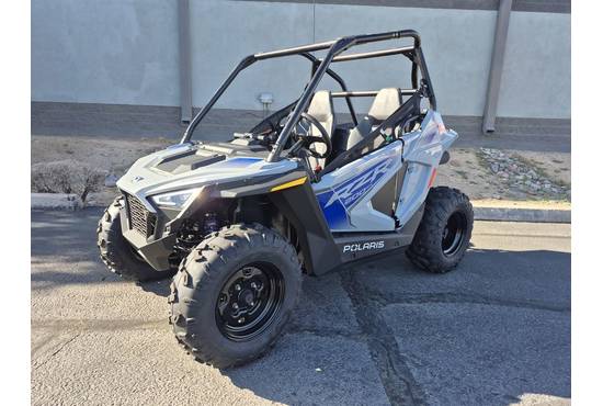 2025 rzr® 200 efi