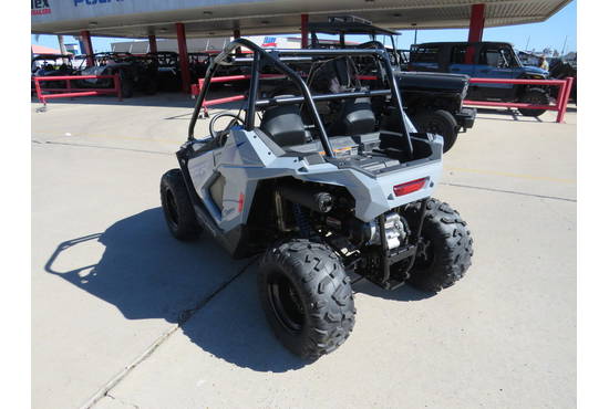 2025 rzr® 200 efi
