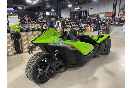 2025 Slingshot SL Liquid Lime