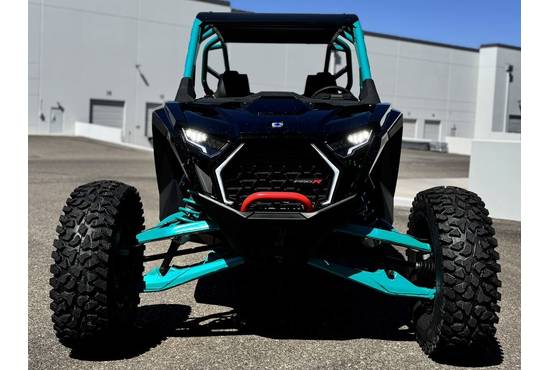 2025 rzr pro r 4 ultimate