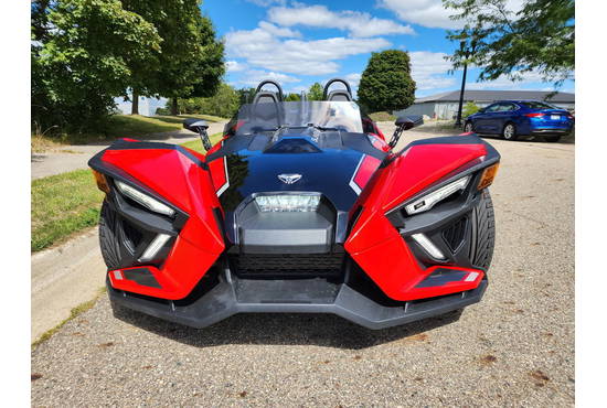 2024 Slingshot® SLR AutoDrive Slingshot Red Pearl