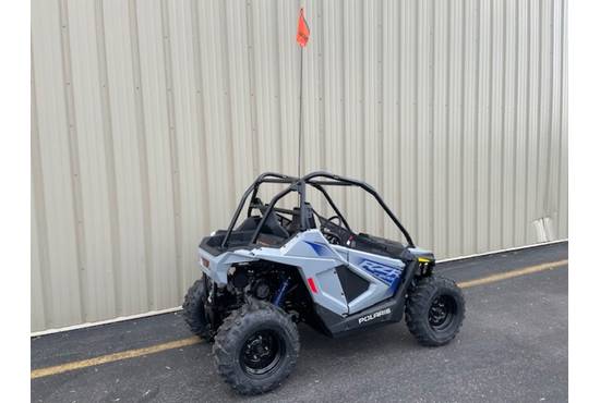 2025 rzr® 200 efi