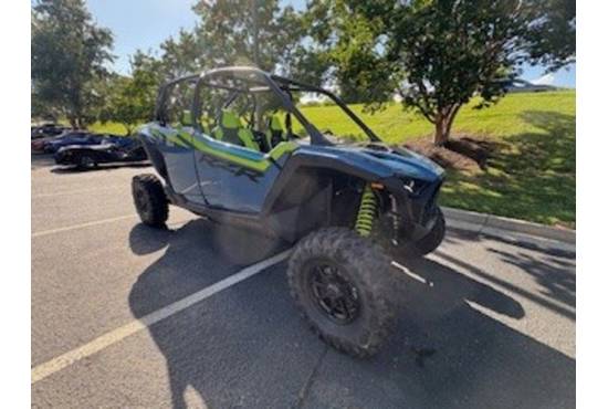 2025 rzr pro xp® 4 premium