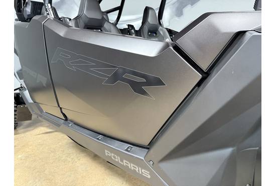 2025 rzr pro r 4 ultimate