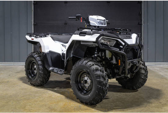2022 Sportsman 570 Utility HD White Lightning