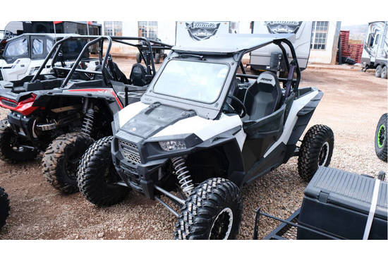 2017 RZR XP® 1000 EPS White Lightning