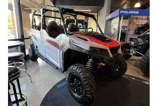 2025 general® 4 1000 sport