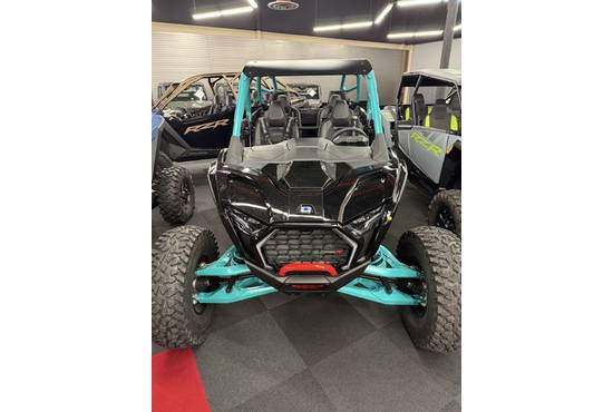 2025 rzr pro r 4 ultimate