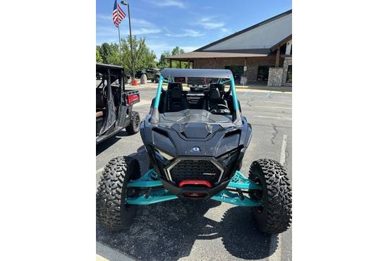 2025 rzr pro r ultimate