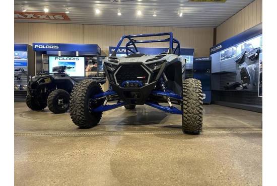 2025 rzr pro r sport