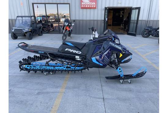 2025 Boost PRO RMK 165 Storm Gray / Indy Red