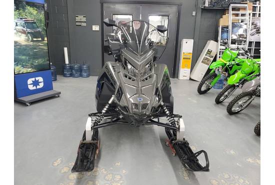 2025 titan® 650 adventure 155 (1.5 inch)