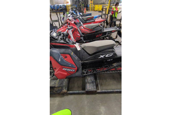 2024 850 indy xc 137
