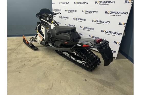 2025 650 Indy SP 137 ES