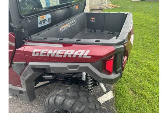 2021 General 1000 Deluxe Ride Command Ed.