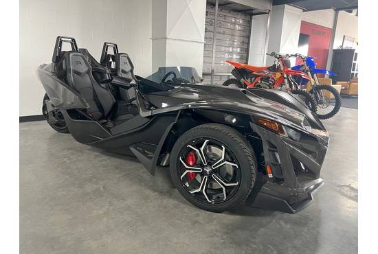 2025 slingshot® r (autodrive)
