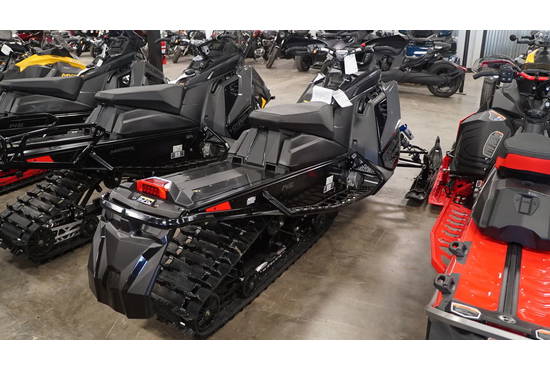 2025 850 Switchback Assault 146 Shadow Gray / Gloss Black