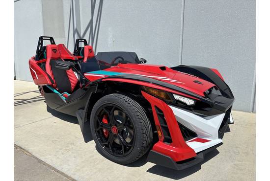 2025 slingshot® 10 (autodrive)