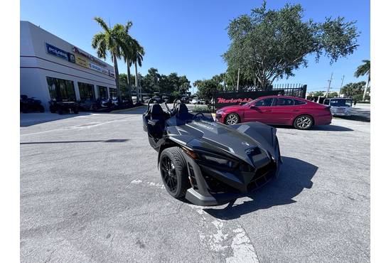 2025 slingshot® slr (autodrive)
