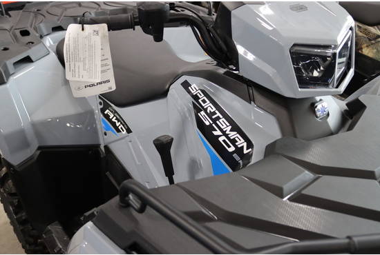 2025 Sportsman 570 Premium