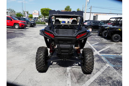 2025 rzr xp® 4 1000 ultimate