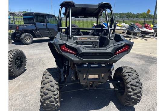 2023 rzr xp 1000 sport cruiser