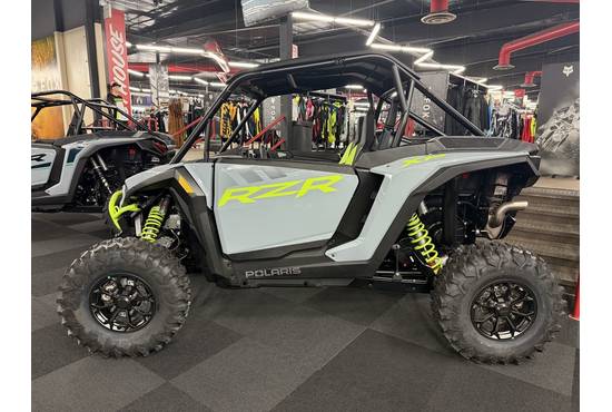 2025 RZR XP 1000 Ultimate