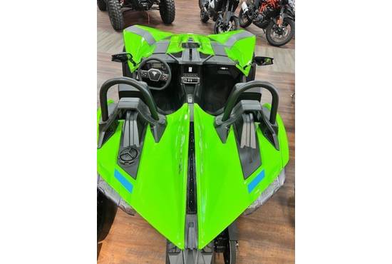 2025 Slingshot SL AutoDrive Liquid Lime