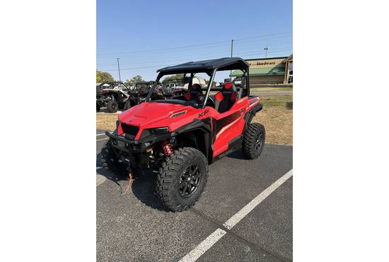 2025 general® xp 1000 premium
