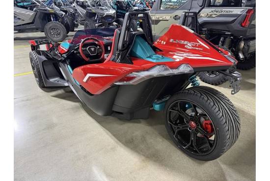 2025 SLINGSHOT 10 AUTODRIVE