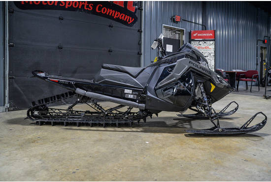 2025 9R PRO RMK 155 Shadow Gray / Gloss Black