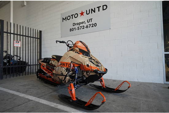 2024 850 RMK Khaos Slash 155 Gloss Black/Military Tan/Orange Burst