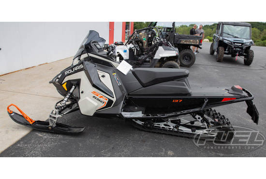 2025 650 Indy SP 137 ES