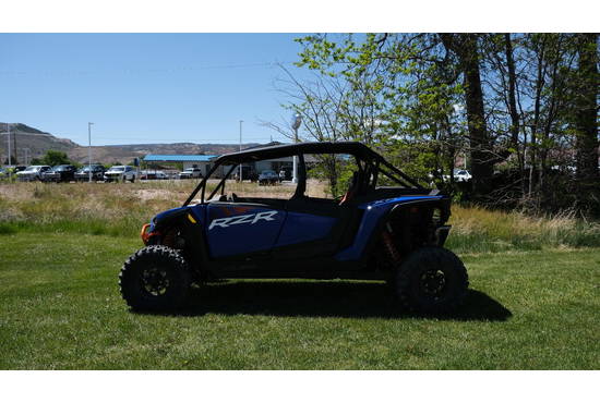 2025 rzr xp® 4 1000 ultimate