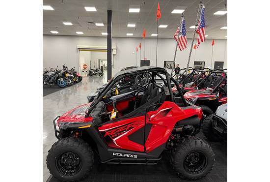 2025 RZR 200 EFI - Indy Red