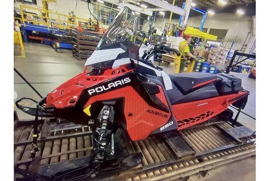 2022 850 indy adventure 137