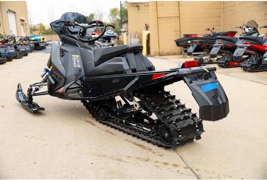 2025 INDY VR1 137