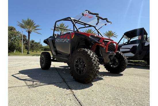 2024 RZR XP 1000 Ultimate Indy Red