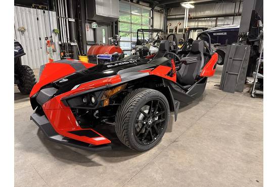 2024 Slingshot® SLR AutoDrive Slingshot Red Pearl