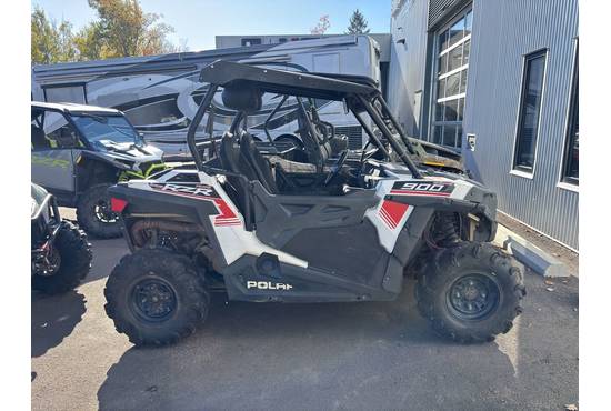 2016 RZR 900
