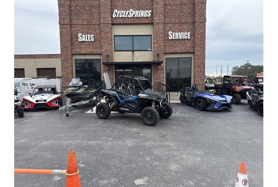 2023 RZR XP 1000 Ultimate Onyx Black