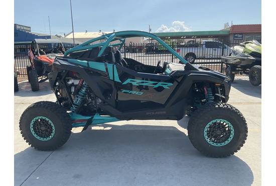 2025 rzr pro r ultimate