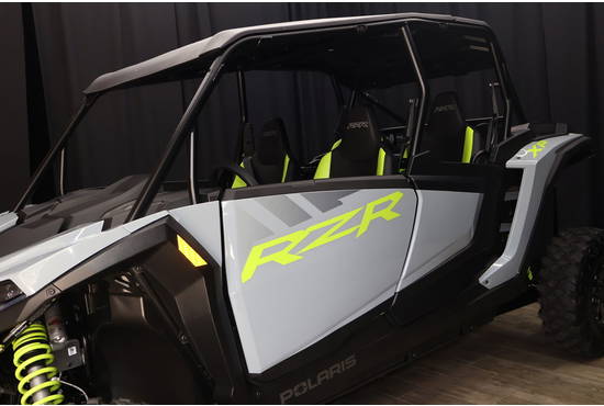 2025 rzr xp® 4 1000 ultimate