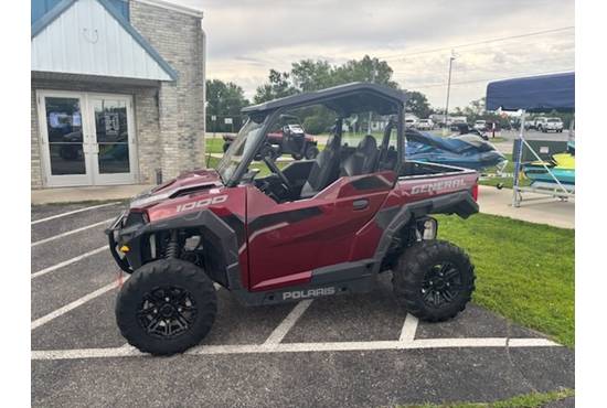 2021 General 1000 Deluxe Ride Command Ed.