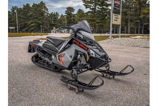 2023 850 indy xc 137