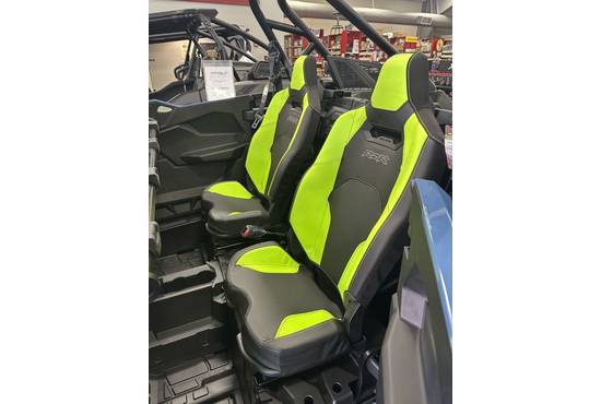 2025 rzr pro xp® 4 premium