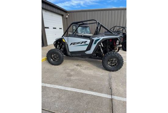 2025 rzr xp® 1000 sport
