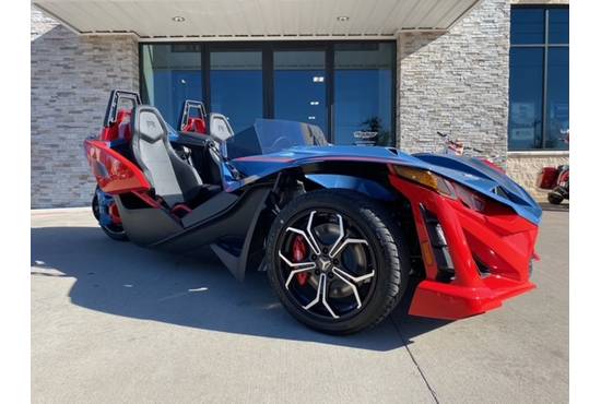 2025 slingshot® r (autodrive)